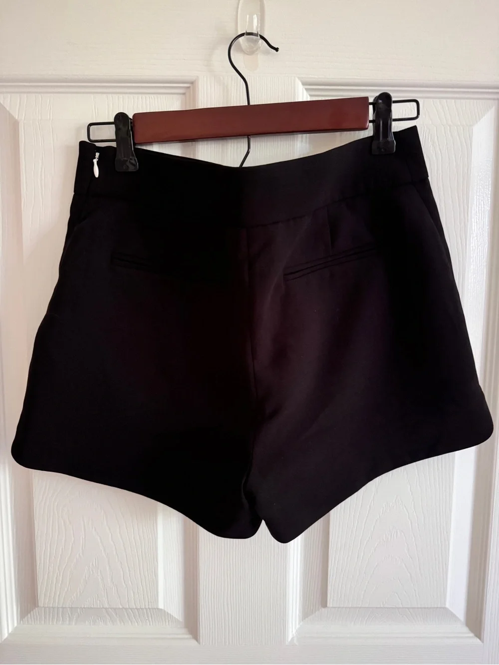 NWT J. Crew Black and Cream Textured Front Shorts- sz 2